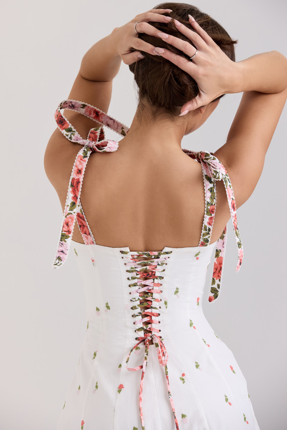 Robe gainante Isabella