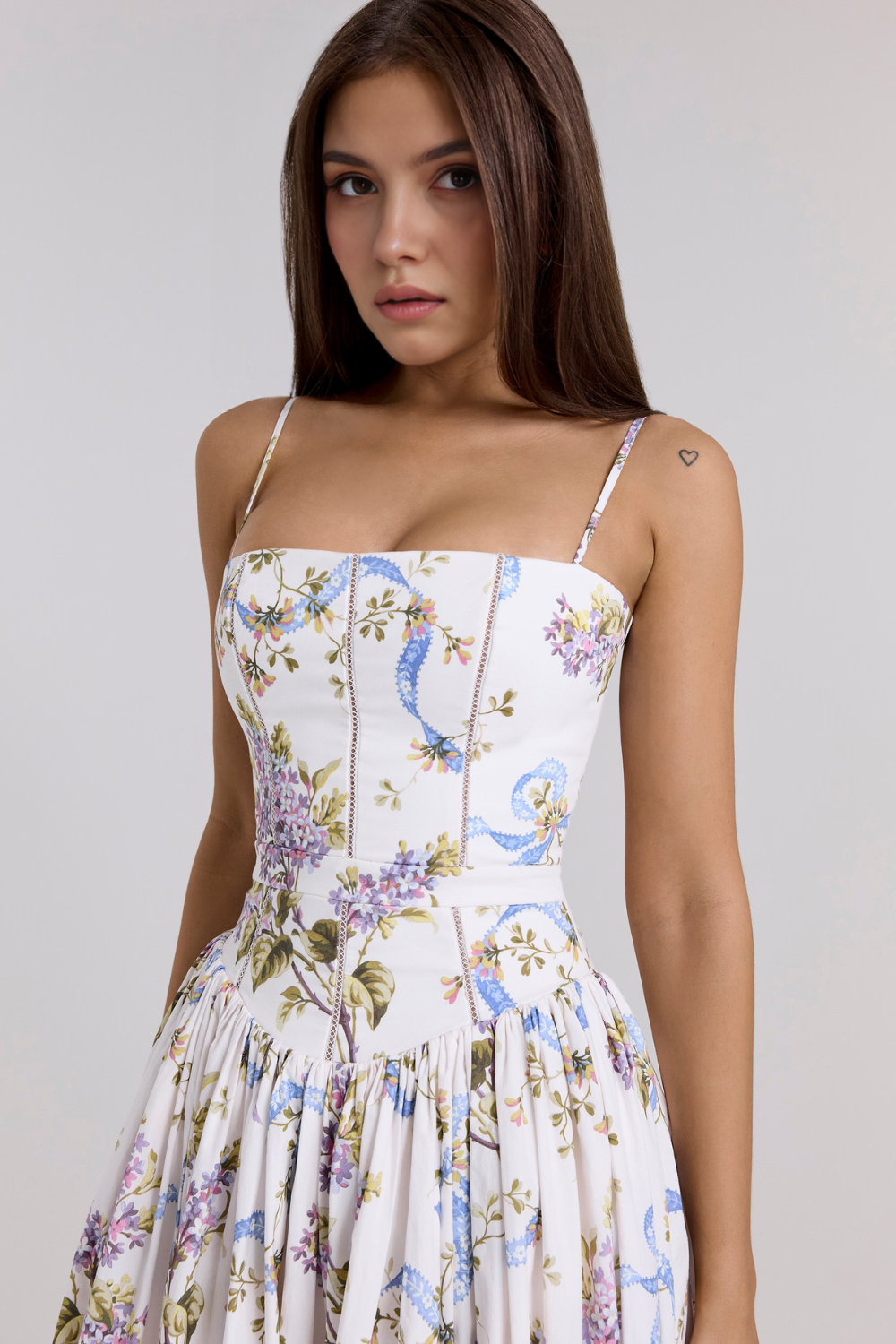 Robe gainante Stella