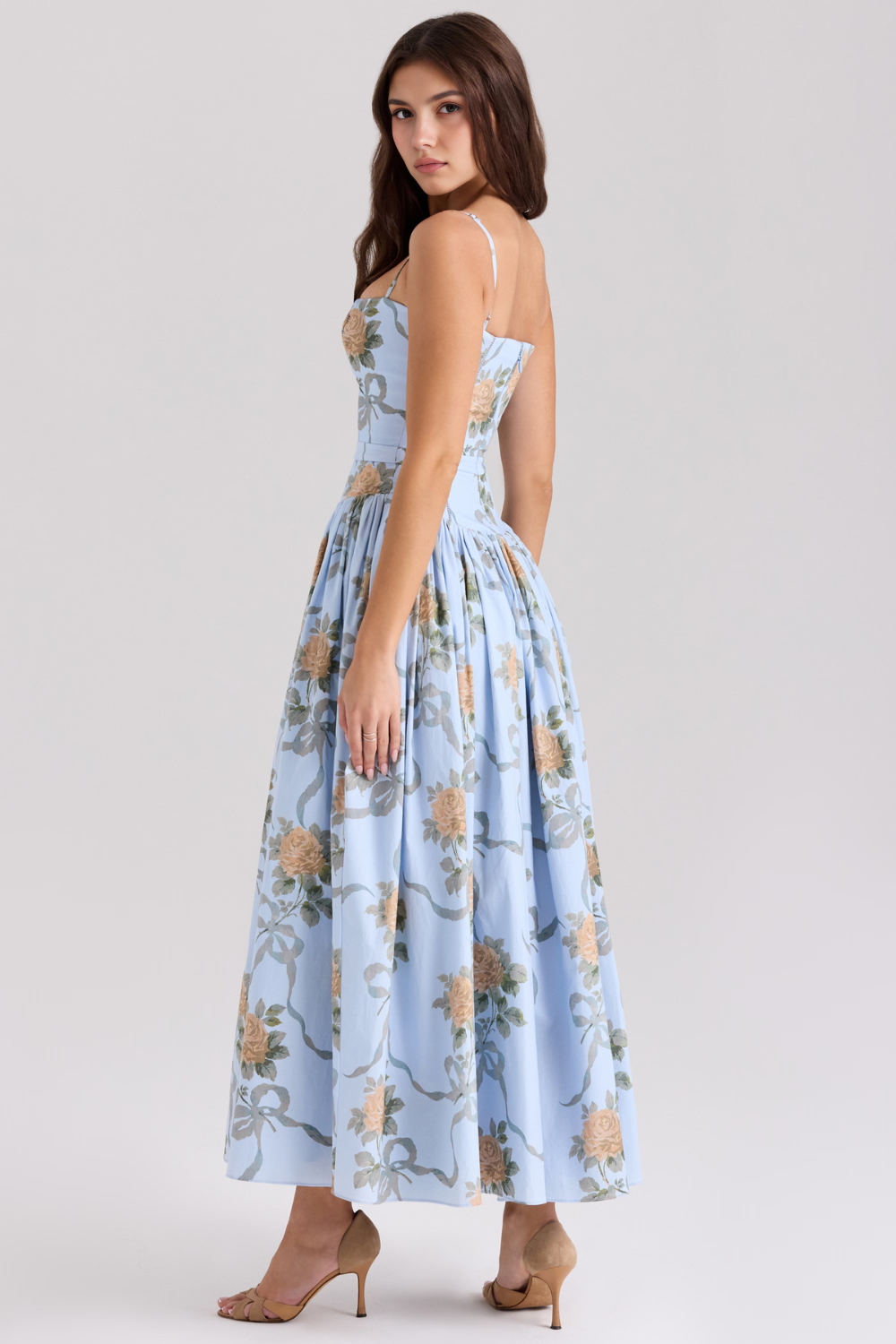 Robe gainante Stella