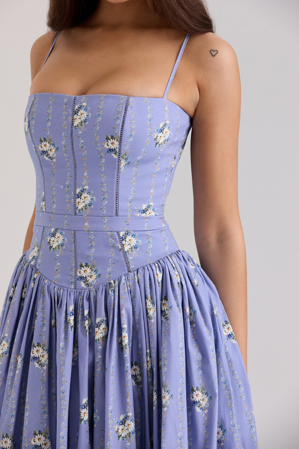 Robe gainante Stella