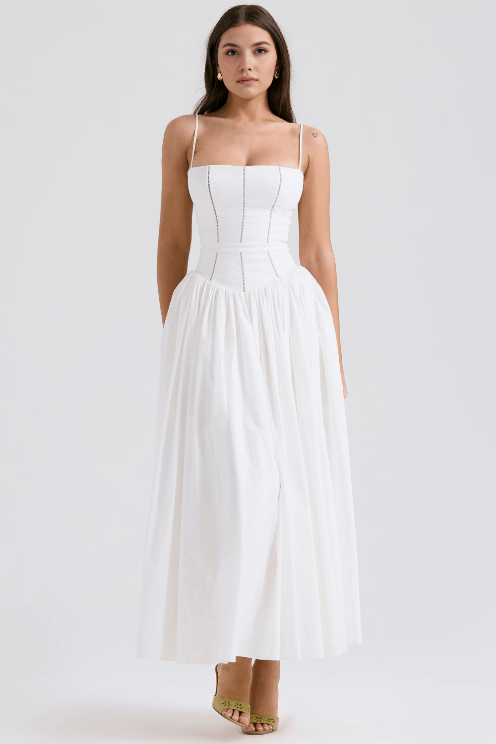 Robe gainante Stella